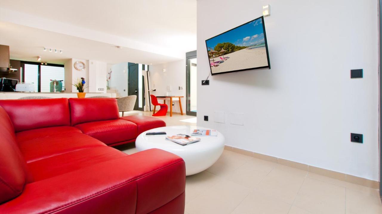 Villa Pam Beach House Playa De Muro - 200M To Beach With Hot Tub Alcudia  Eksteriør billede