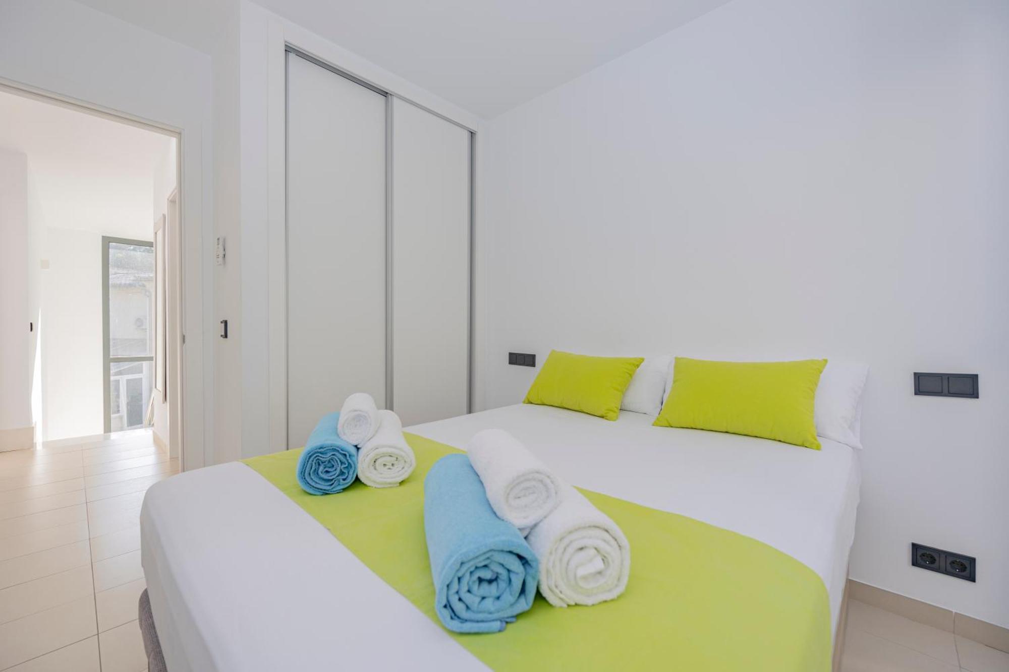 Villa Pam Beach House Playa De Muro - 200M To Beach With Hot Tub Alcudia  Eksteriør billede